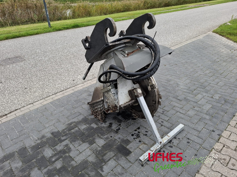 Hemos aanbouw stobbenfrees līzingu Hemos aanbouw stobbenfrees: foto 11