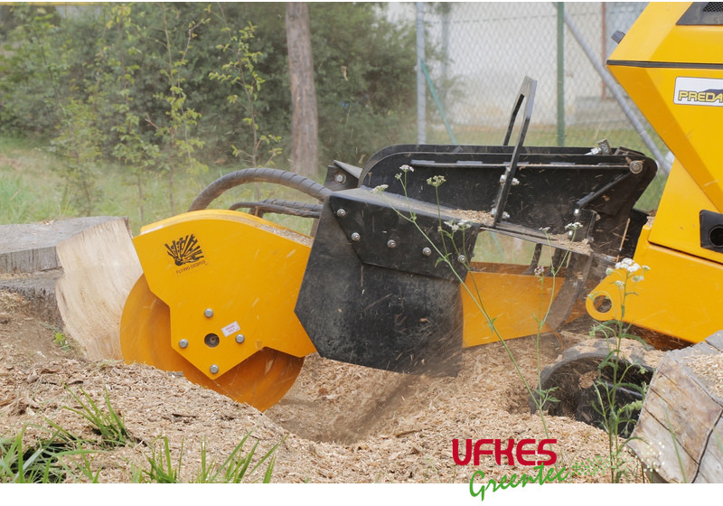 Predator 56 RX Stump grinder - Celmu smalcinātājs: foto 2 Predator 56 RX Stump grinder - Celmu smalcinātājs: foto 2