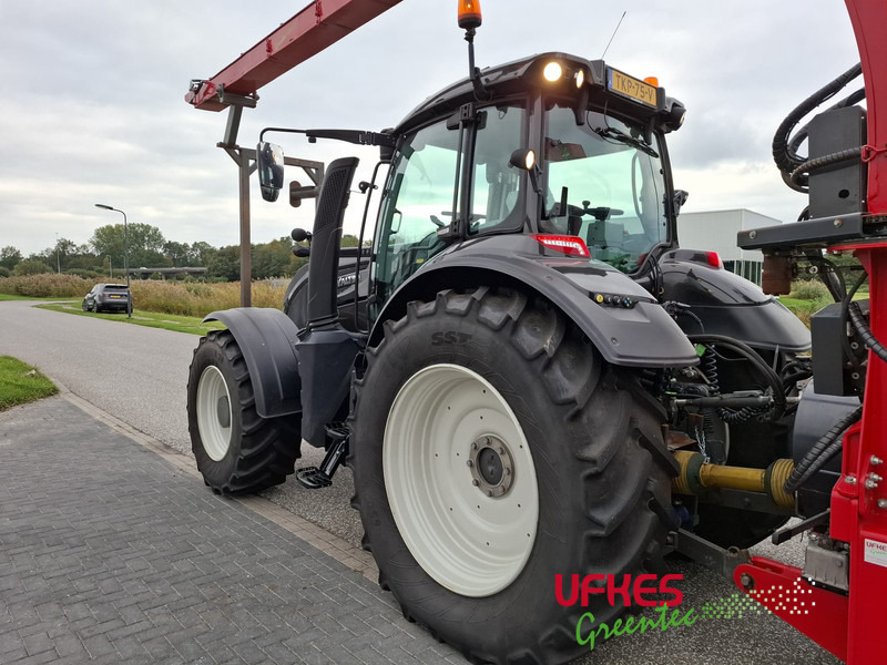Valtra T 234 Direct TwinTrac - Traktors: foto 5 Valtra T 234 Direct TwinTrac - Traktors: foto 5
