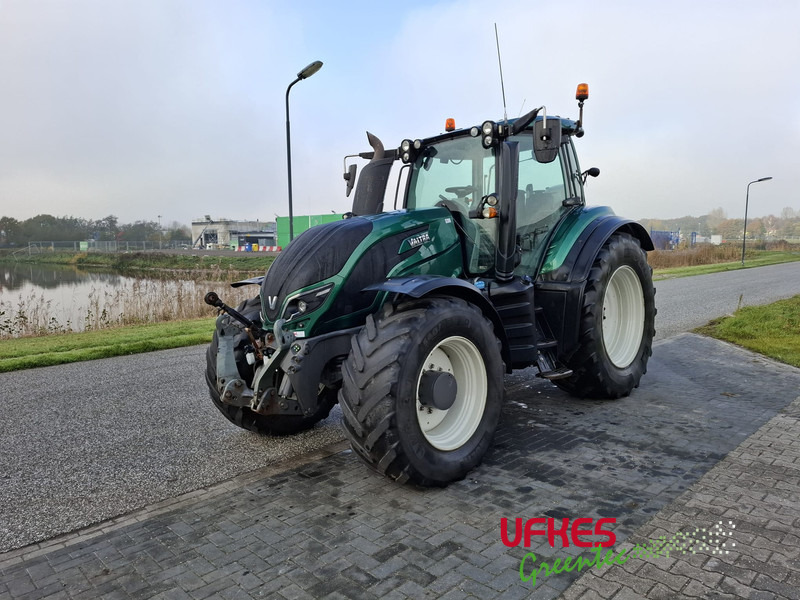 Valtra T194 D TwinTrack - Traktors: foto 2 Valtra T194 D TwinTrack - Traktors: foto 2