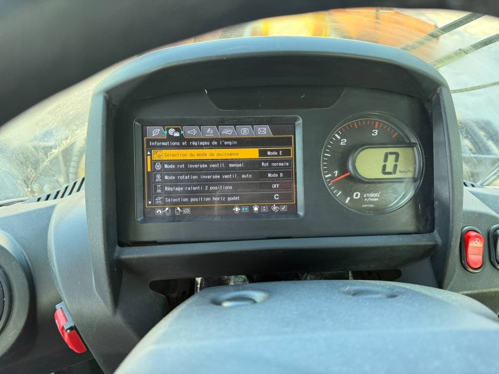Riteņu iekrāvējs KOMATSU WA475-10EO: foto 19