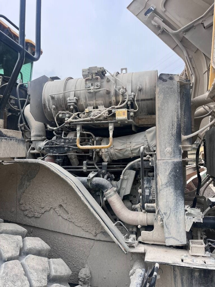 Riteņu iekrāvējs KOMATSU WA475-10EO: foto 30