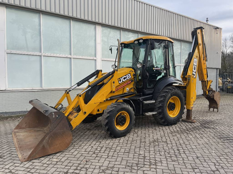 JCB 3 CX 2016 CE - Ekskavators-iekrāvējs: foto 1 JCB 3 CX 2016 CE - Ekskavators-iekrāvējs: foto 1