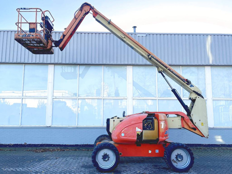 JLG 600 AJ - Teleskopiskais pacēlājs: foto 1 JLG 600 AJ - Teleskopiskais pacēlājs: foto 1