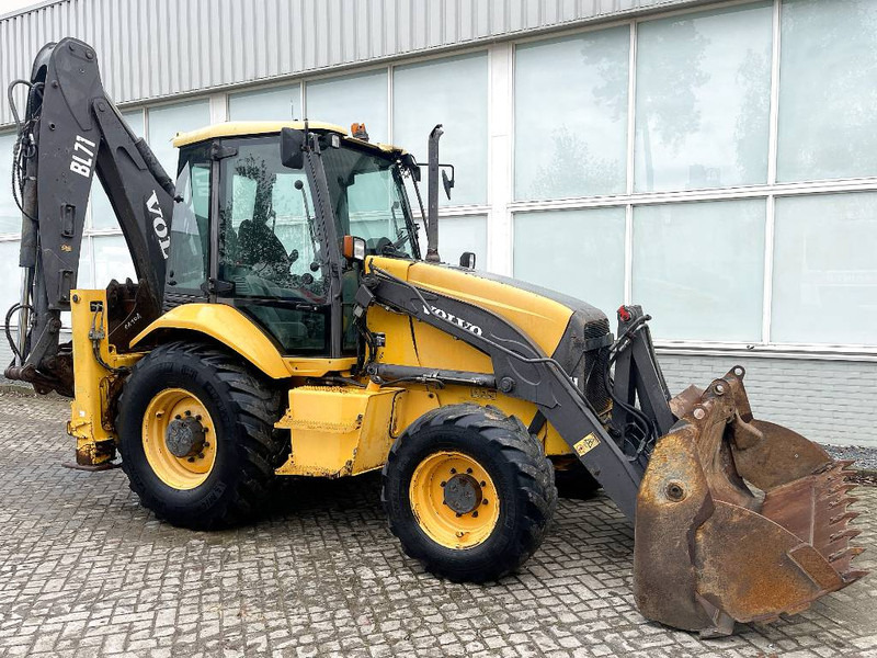 Volvo BL71 CE - Ekskavators-iekrāvējs: foto 4 Volvo BL71 CE - Ekskavators-iekrāvējs: foto 4
