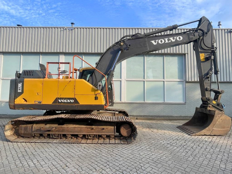 Volvo EC 220 EL 2016 TOPCON 3D GPS - Kāpurķēžu ekskavators: foto 5 Volvo EC 220 EL 2016 TOPCON 3D GPS - Kāpurķēžu ekskavators: foto 5