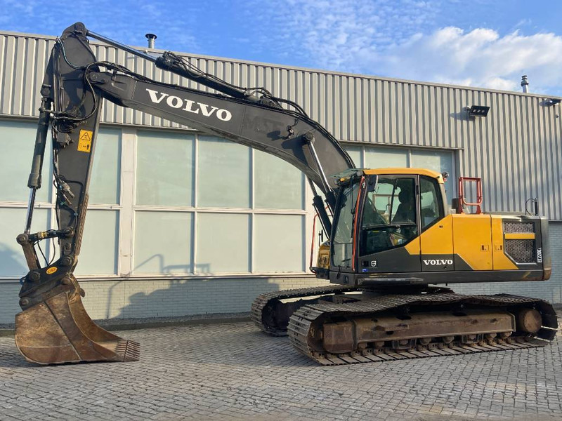 Volvo EC 220 EL 2016 TOPCON 3D GPS - Kāpurķēžu ekskavators: foto 1 Volvo EC 220 EL 2016 TOPCON 3D GPS - Kāpurķēžu ekskavators: foto 1