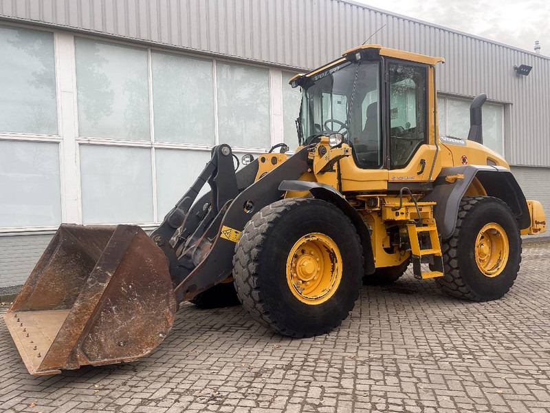 Volvo L 60 G - Riteņu iekrāvējs: foto 1 Volvo L 60 G - Riteņu iekrāvējs: foto 1