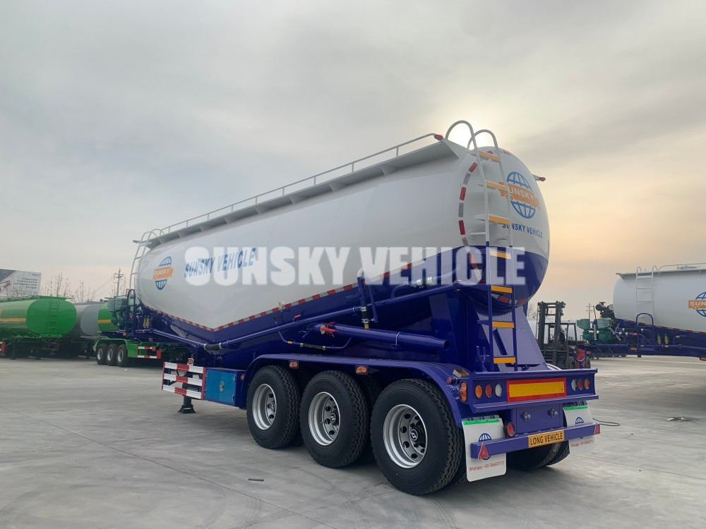 SUNSKY bulk cement trailer - Puspiekabe cisterna: foto 4 SUNSKY bulk cement trailer - Puspiekabe cisterna: foto 4