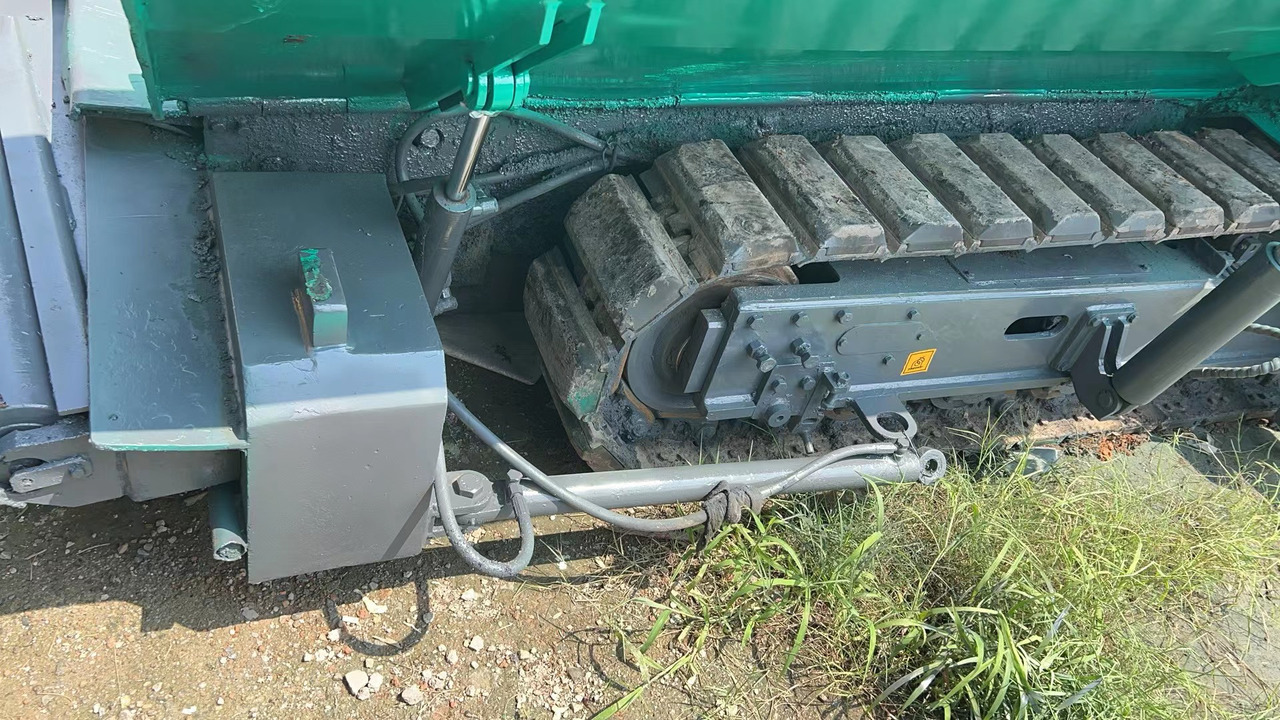 VOGELE S1880-3L  Used paver laying machine 10m concrete road asphalt paver - Asfalta klājējs: foto 2 VOGELE S1880-3L  Used paver laying machine 10m concrete road asphalt paver - Asfalta klājējs: foto 2