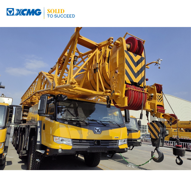 XCMG Factory Second Hand Mobile Truck Crane QAY200 200 Ton All Terrain Cranes In Good Condition - Visurgājējs celtnis: foto 1 XCMG Factory Second Hand Mobile Truck Crane QAY200 200 Ton All Terrain Cranes In Good Condition - Visurgājējs celtnis: foto 1