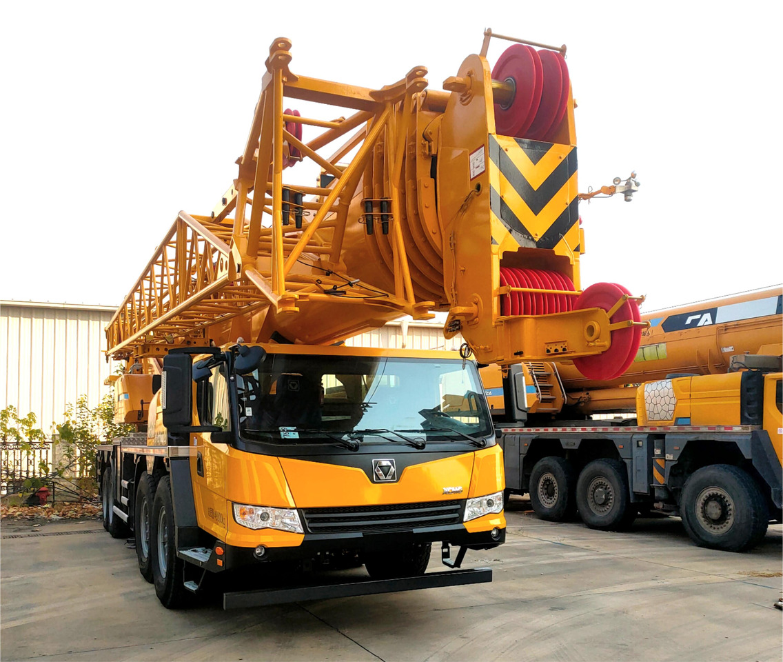 XCMG Offical 100 Tons Used Truck Crane XCT100L7-1 Boom Mobile Crane Price For Sale - Autoceltnis: foto 2 XCMG Offical 100 Tons Used Truck Crane XCT100L7-1 Boom Mobile Crane Price For Sale - Autoceltnis: foto 2