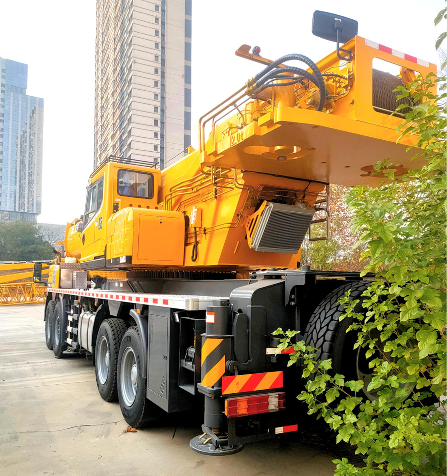 XCMG Offical 100 Tons Used Truck Crane XCT100L7-1 Boom Mobile Crane Price For Sale - Autoceltnis: foto 3 XCMG Offical 100 Tons Used Truck Crane XCT100L7-1 Boom Mobile Crane Price For Sale - Autoceltnis: foto 3