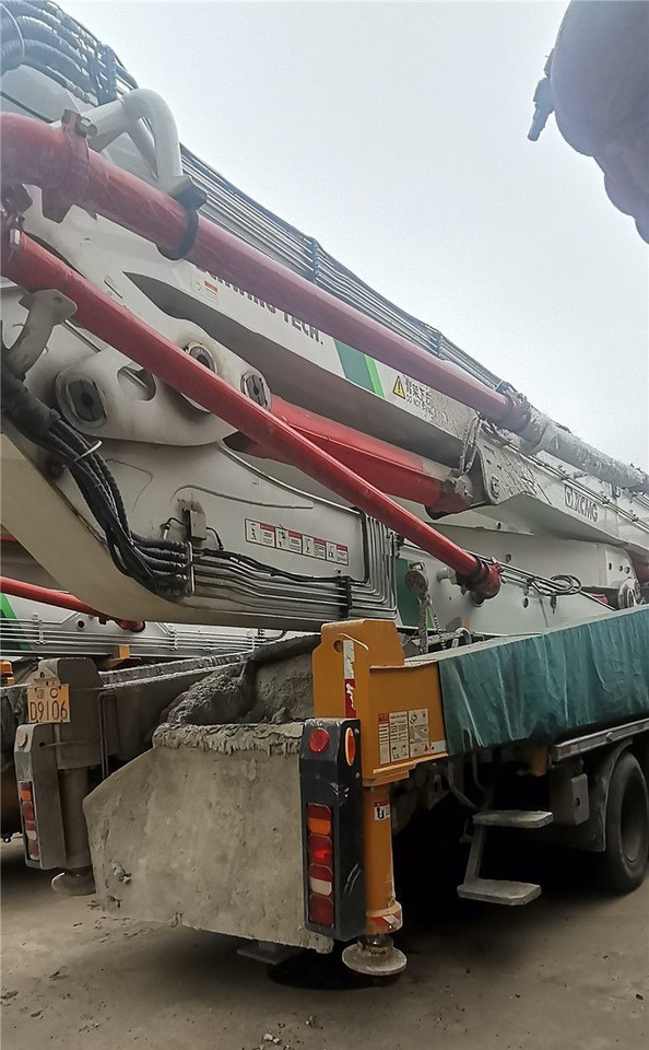 XCMG Official 2021 Year Hb62V Construction Machinery 62m Used Concrete Pump Truck for Sale - Betona sūknis: foto 4 XCMG Official 2021 Year Hb62V Construction Machinery 62m Used Concrete Pump Truck for Sale - Betona sūknis: foto 4