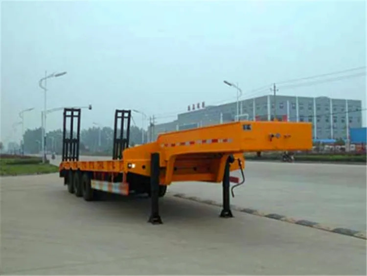 XCMG Official 3 Axle 18 Meter Long Truck Trailers 40Ft Low Bed Container Semi Trailer - Puspiekabe zema profila platforma: foto 3 XCMG Official 3 Axle 18 Meter Long Truck Trailers 40Ft Low Bed Container Semi Trailer - Puspiekabe zema profila platforma: foto 3