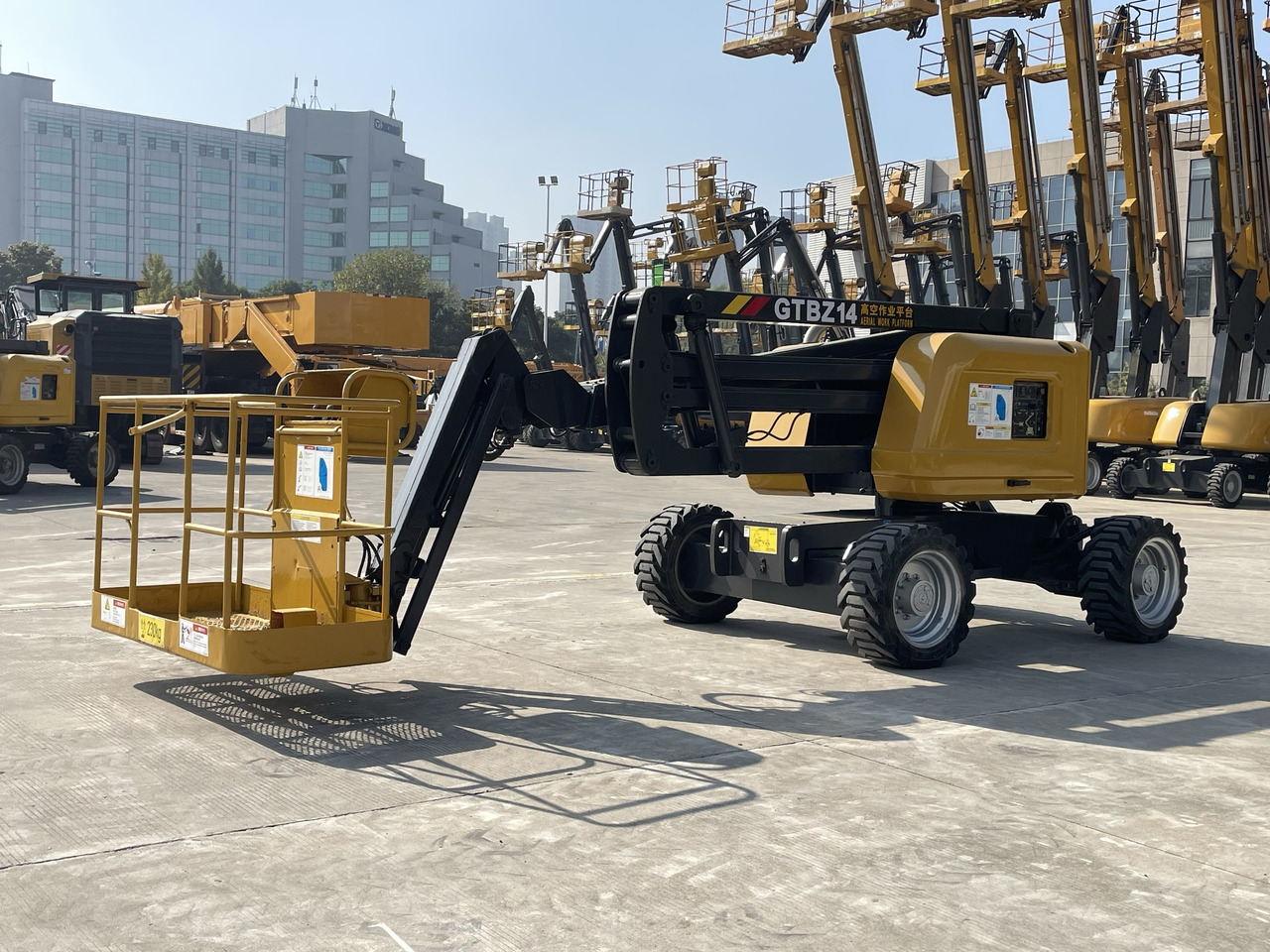 XCMG Official Cherry Picker Lift GTBZ14J 14m Used Articulated Boom Lift Hot Sale - Izlices pacēlājs: foto 3 XCMG Official Cherry Picker Lift GTBZ14J 14m Used Articulated Boom Lift Hot Sale - Izlices pacēlājs: foto 3