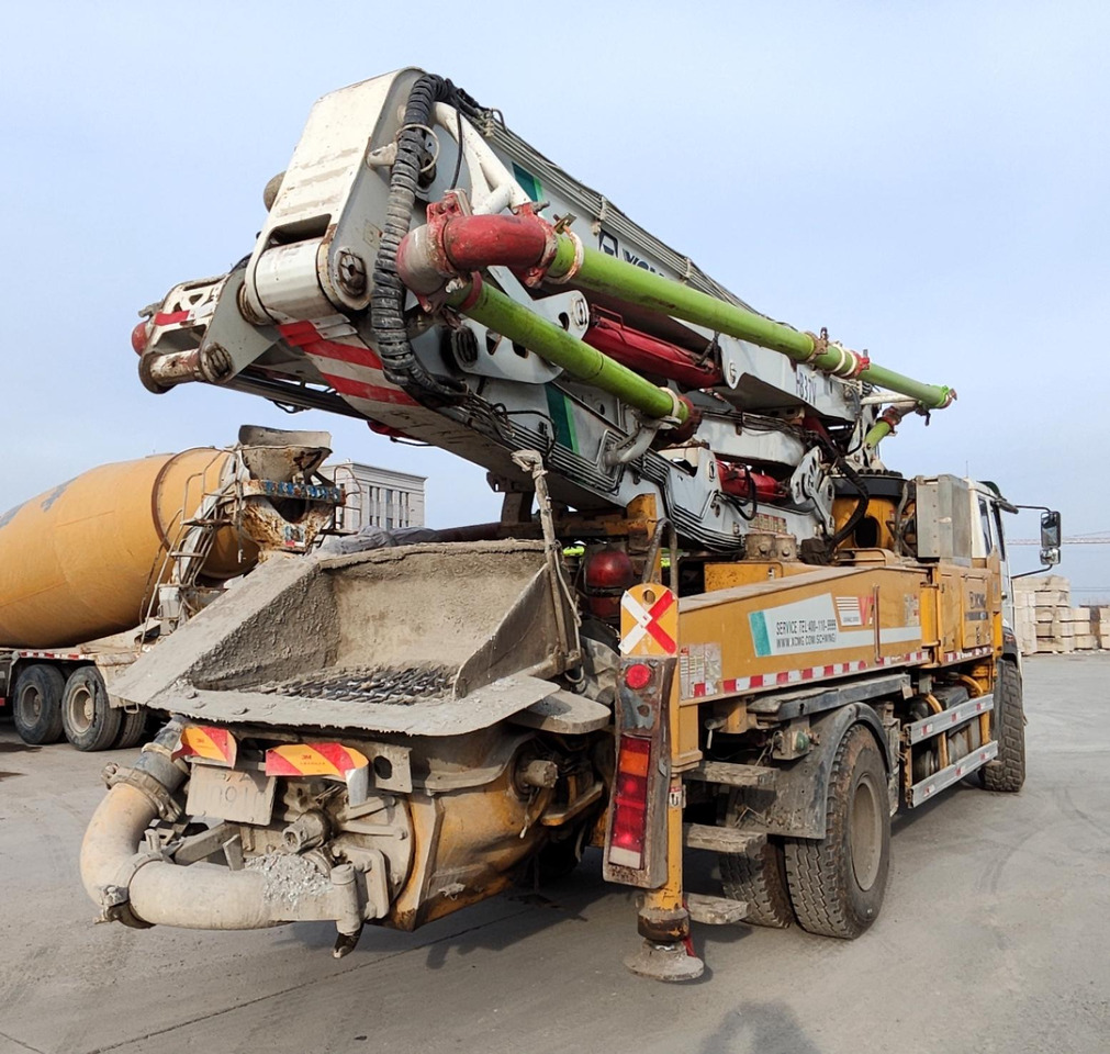 XCMG Official Concrete Machine HB37V Mini Concrete Pump 37m Used Diesel Concrete Mixer Pump Truck Price - Betona sūknis: foto 5 XCMG Official Concrete Machine HB37V Mini Concrete Pump 37m Used Diesel Concrete Mixer Pump Truck Price - Betona sūknis: foto 5