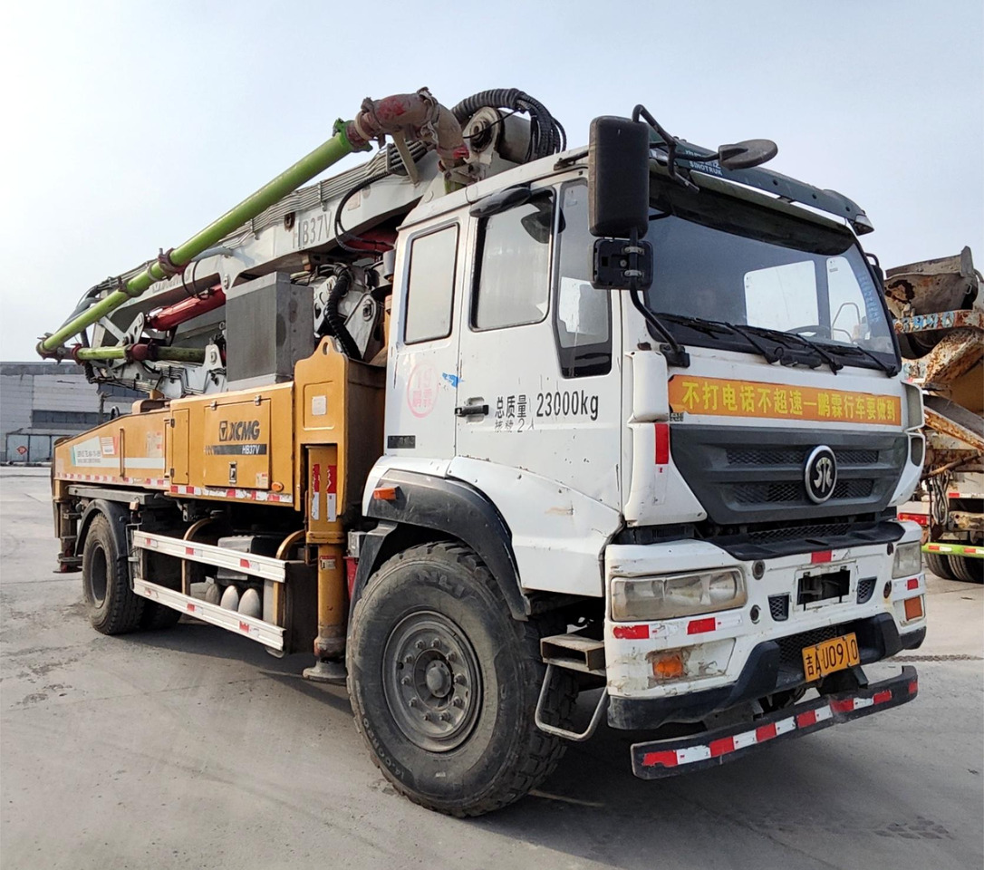 XCMG Official Concrete Machine HB37V Mini Concrete Pump 37m Used Diesel Concrete Mixer Pump Truck Price - Betona sūknis: foto 2 XCMG Official Concrete Machine HB37V Mini Concrete Pump 37m Used Diesel Concrete Mixer Pump Truck Price - Betona sūknis: foto 2