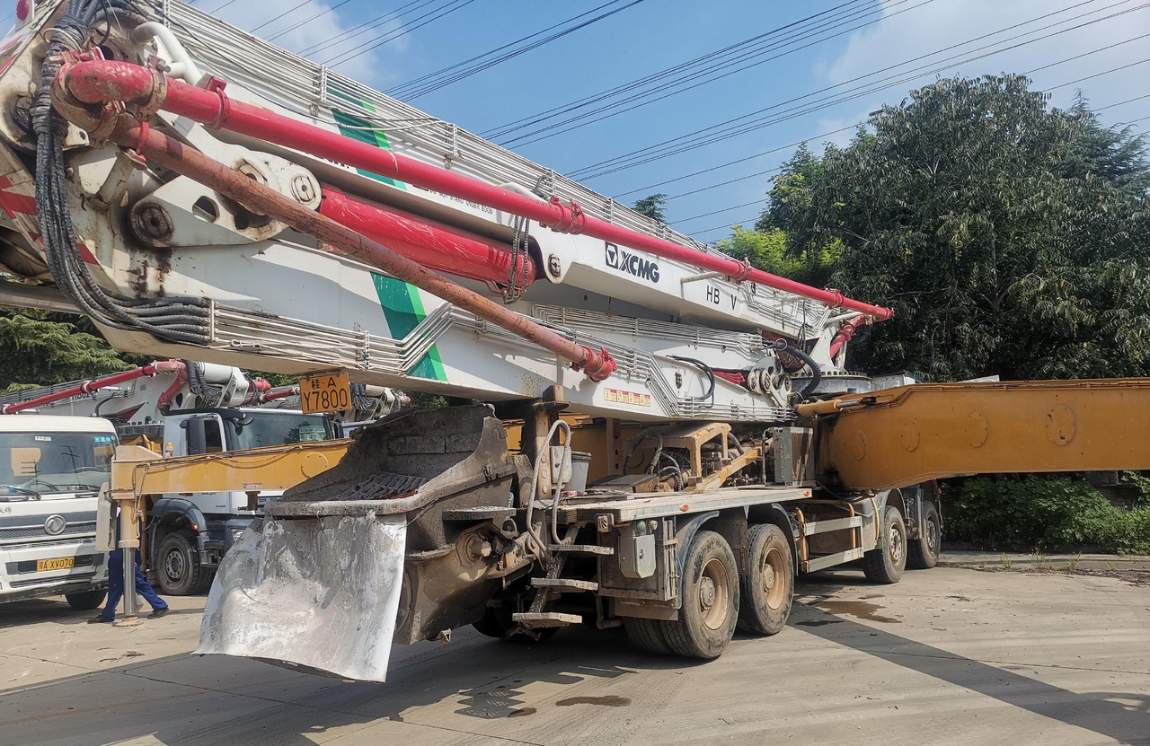 XCMG Official Concrete Machinery Pump HB58V 58m Used Truck-mounted Concrete Pump Price List - Betona sūknis: foto 4 XCMG Official Concrete Machinery Pump HB58V 58m Used Truck-mounted Concrete Pump Price List - Betona sūknis: foto 4