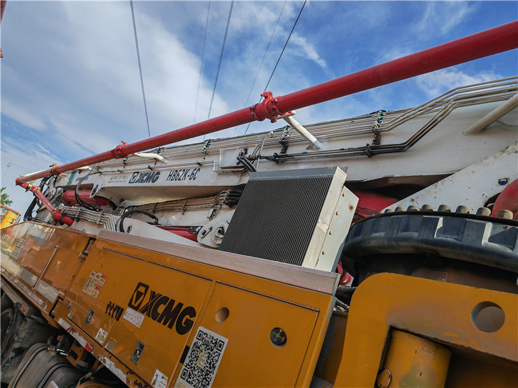 XCMG Official Hb62K 2018 Year Used Heavy Duty 58m Concrete Pump Truck - Betona sūknis: foto 4 XCMG Official Hb62K 2018 Year Used Heavy Duty 58m Concrete Pump Truck - Betona sūknis: foto 4