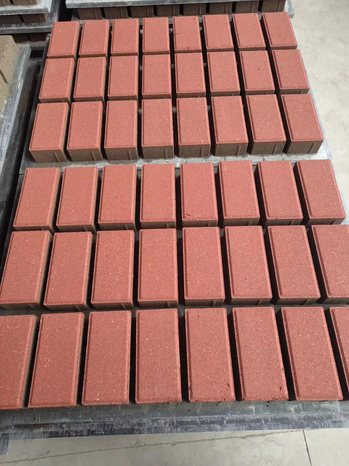 XCMG Official MM6-15 Fully Automatic Clay Brick Making Machine for Sale - Vibropress: foto 3 XCMG Official MM6-15 Fully Automatic Clay Brick Making Machine for Sale - Vibropress: foto 3