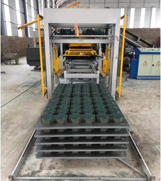 XCMG Official MM8-15 Block Making Machine for Make Clay Brick - Vibropress: foto 5 XCMG Official MM8-15 Block Making Machine for Make Clay Brick - Vibropress: foto 5