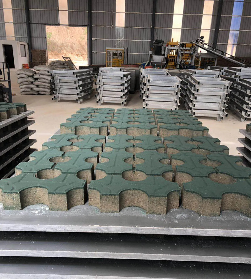 XCMG Official Manufacturer MM10-15 Full Automatic Clay Brick Production Line - Vibropress: foto 4 XCMG Official Manufacturer MM10-15 Full Automatic Clay Brick Production Line - Vibropress: foto 4