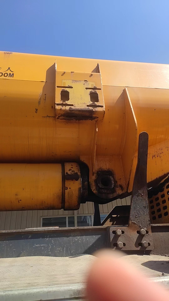 XCMG Official QAY240 Crane Truck Used Crane Truck for sale - Autoceltnis: foto 4 XCMG Official QAY240 Crane Truck Used Crane Truck for sale - Autoceltnis: foto 4