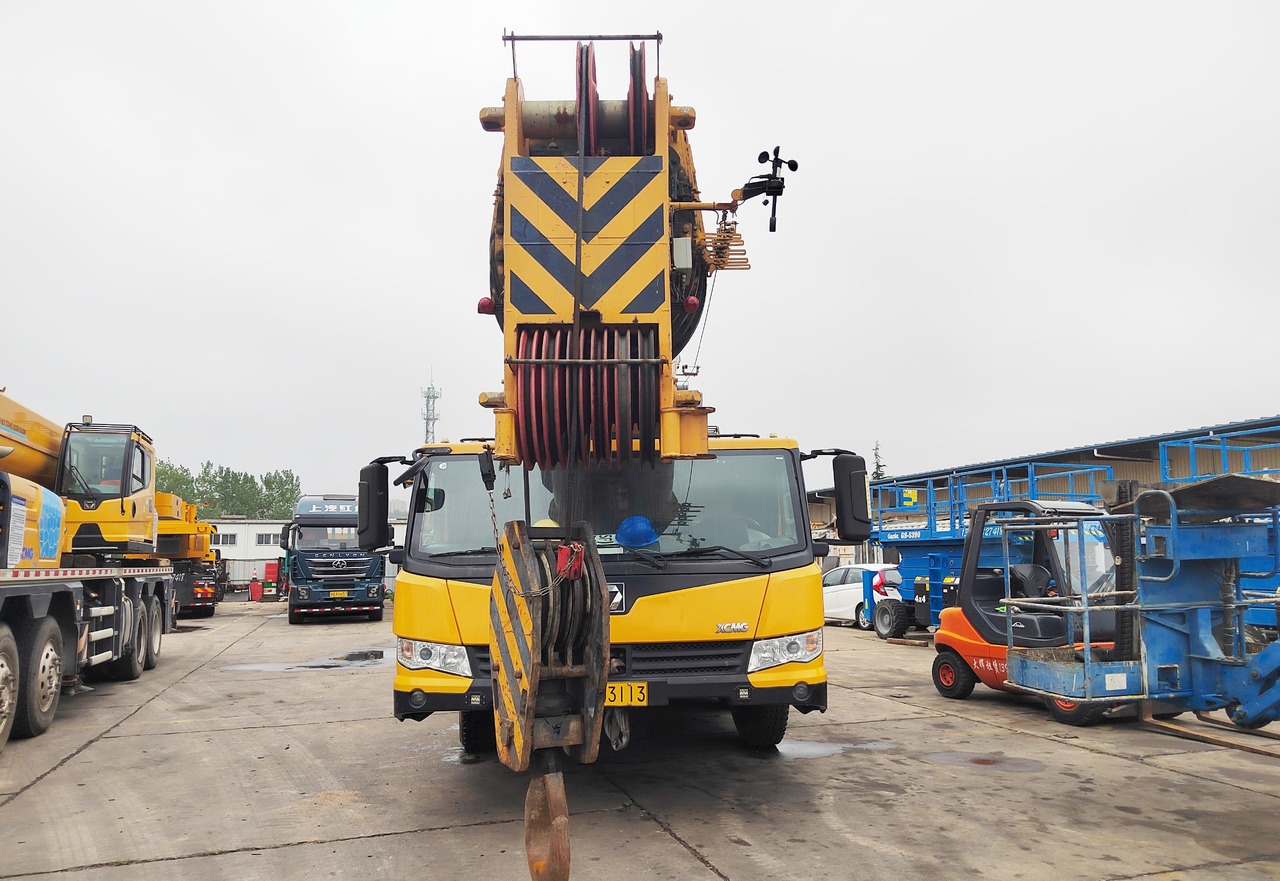 XCMG Official Second Hand 100 Ton Truck Crane XCT100 Hydraulic Mobile Crane Hot Sale - Autoceltnis: foto 3 XCMG Official Second Hand 100 Ton Truck Crane XCT100 Hydraulic Mobile Crane Hot Sale - Autoceltnis: foto 3