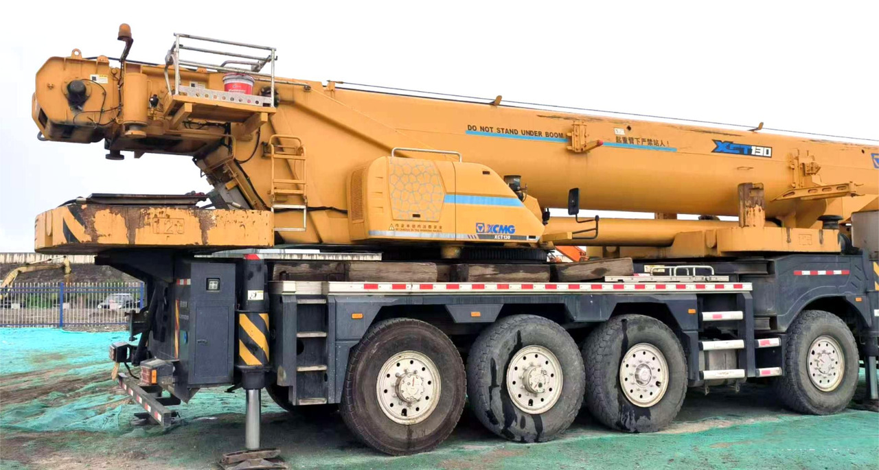 XCMG Official Second Hand 100 ton Mobile Crane XCT100 Hydraulic Pickup Truck Crane Price - Autoceltnis: foto 3 XCMG Official Second Hand 100 ton Mobile Crane XCT100 Hydraulic Pickup Truck Crane Price - Autoceltnis: foto 3