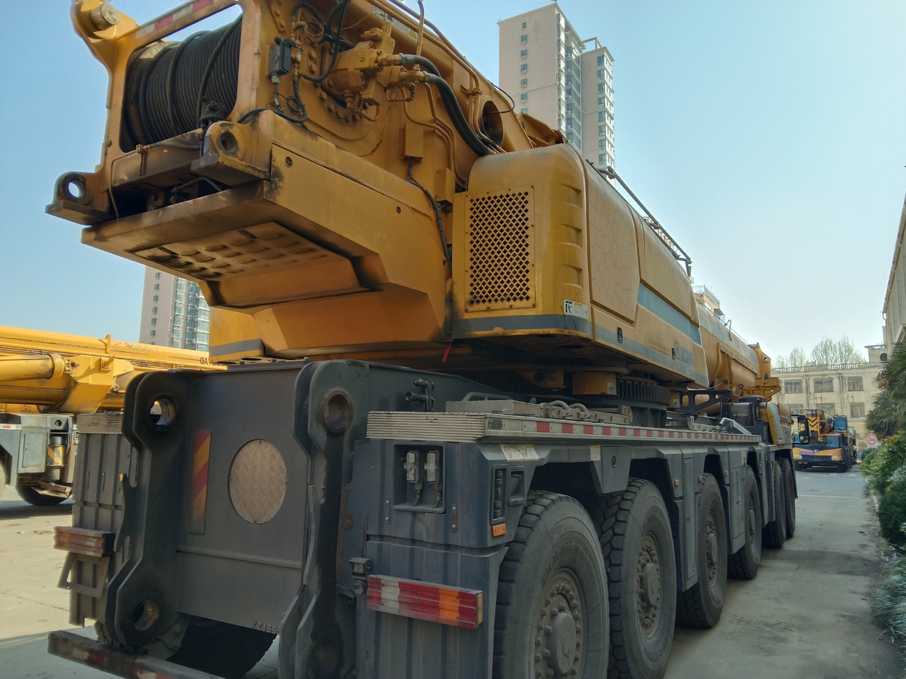XCMG Official Second Hand All Terrain Cranes XCA460 460 Ton Mobile Crane Machine For Sale - Visurgājējs celtnis: foto 3 XCMG Official Second Hand All Terrain Cranes XCA460 460 Ton Mobile Crane Machine For Sale - Visurgājējs celtnis: foto 3