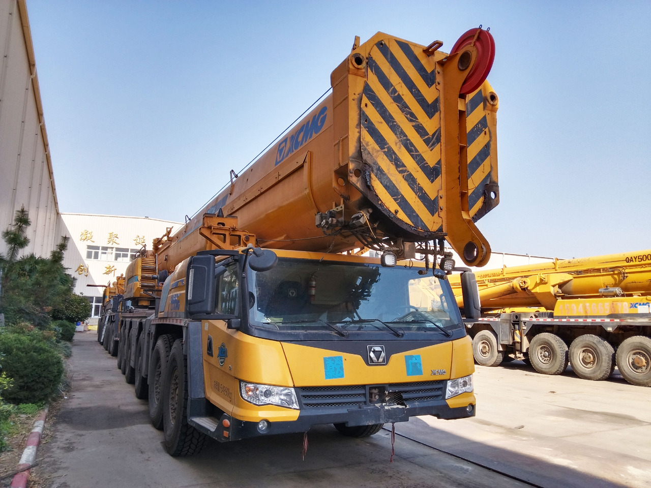 XCMG Official Second Hand All Terrain Cranes XCA460 460 Ton Mobile Crane Machine For Sale - Visurgājējs celtnis: foto 5 XCMG Official Second Hand All Terrain Cranes XCA460 460 Ton Mobile Crane Machine For Sale - Visurgājējs celtnis: foto 5
