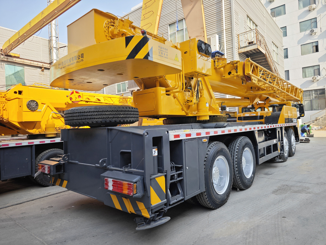 XCMG Official Second Hand Mobile Crane 50 Ton Hydraulic Truck Crane Price - Autoceltnis: foto 3 XCMG Official Second Hand Mobile Crane 50 Ton Hydraulic Truck Crane Price - Autoceltnis: foto 3