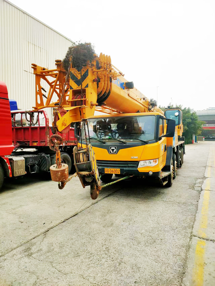 XCMG Official Second Hand Mobile Crane QY40KC 40 Ton Hydraulic Crane Price - Autoceltnis: foto 3 XCMG Official Second Hand Mobile Crane QY40KC 40 Ton Hydraulic Crane Price - Autoceltnis: foto 3