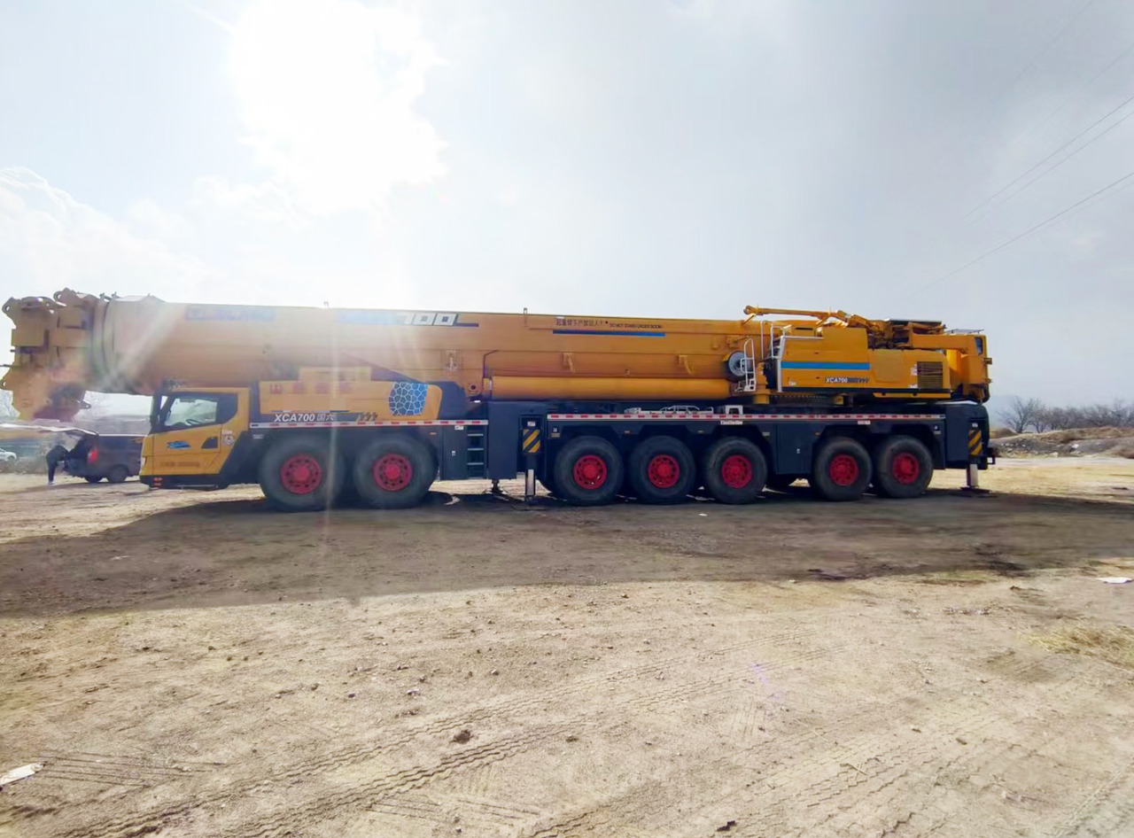 Visurgājējs celtnis XCMG Official Second Hand Mobile Truck Crane XCA700 All Terrain Cranes With High Quality: foto 7