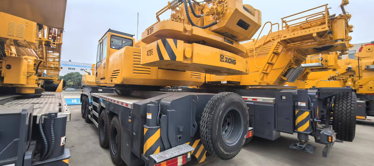 XCMG Official Second Hand QY50KA 50 Ton Hydraulic Truck Crane Price For Sale - Autoceltnis: foto 4 XCMG Official Second Hand QY50KA 50 Ton Hydraulic Truck Crane Price For Sale - Autoceltnis: foto 4
