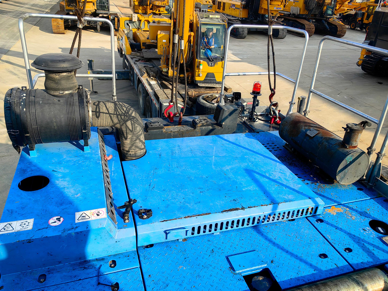 XCMG Official Second Hand XR240E 80m Rotary Drilling Rig Machine Hot Sale - Urbšanas mašīna: foto 3 XCMG Official Second Hand XR240E 80m Rotary Drilling Rig Machine Hot Sale - Urbšanas mašīna: foto 3