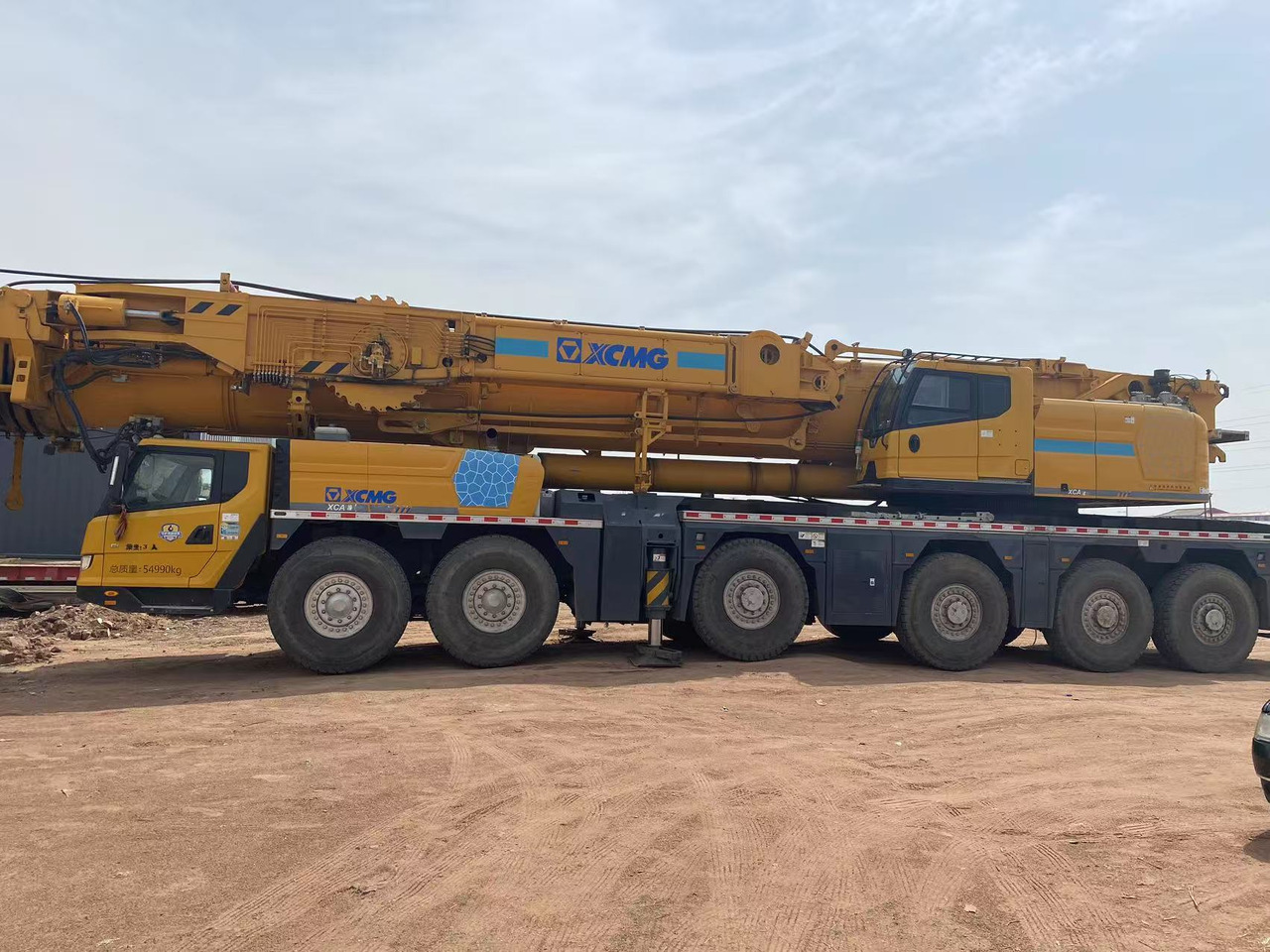 XCMG Official Used All Terrain Crane XCA300-1 300 Ton Mobile Crane Price - Visurgājējs celtnis: foto 2 XCMG Official Used All Terrain Crane XCA300-1 300 Ton Mobile Crane Price - Visurgājējs celtnis: foto 2