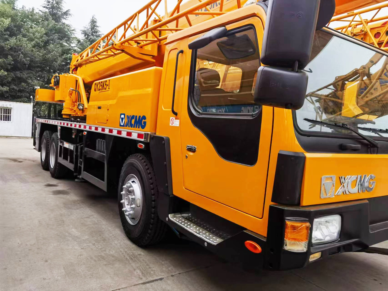 XCMG Official Used Crane Lifting Equipment Truck Crane 25 Ton QY25KD Hot Sale - Autoceltnis: foto 3 XCMG Official Used Crane Lifting Equipment Truck Crane 25 Ton QY25KD Hot Sale - Autoceltnis: foto 3
