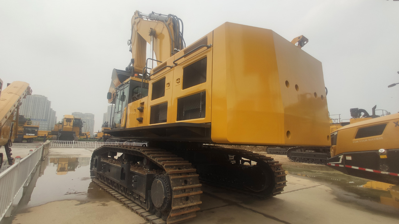 XCMG Official Used Heavy Duty Crawler Excavators XE1050 100Ton Mine Excavator For Sale - Kāpurķēžu ekskavators: foto 2 XCMG Official Used Heavy Duty Crawler Excavators XE1050 100Ton Mine Excavator For Sale - Kāpurķēžu ekskavators: foto 2