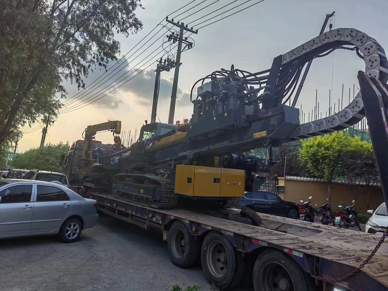 XCMG Official Used Horizontal Directional Drilling XZ1350 HDD Drilling Machine For Sale - Horizontālās urbšanas mašīna: foto 3 XCMG Official Used Horizontal Directional Drilling XZ1350 HDD Drilling Machine For Sale - Horizontālās urbšanas mašīna: foto 3