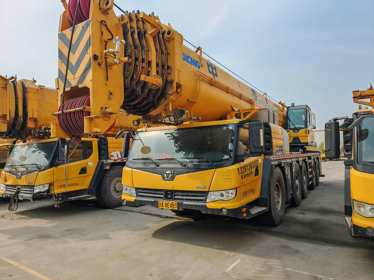 XCMG Official Used Mobile Crane XCA300L8 300Ton 8-Section Truck Crane Hot Sale - Visurgājējs celtnis: foto 2 XCMG Official Used Mobile Crane XCA300L8 300Ton 8-Section Truck Crane Hot Sale - Visurgājējs celtnis: foto 2