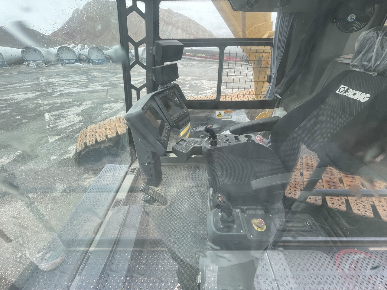 Kāpurķēžu celtnis XCMG Official Used Telescopic Crawler Crane XGC11000A 1000 Ton Heavy Duty Lattice Boom Crawler Crane Sale: foto 9