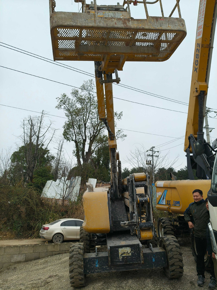 XCMG Official Used Towable 16m Boom Lift XGA16 Small Cherry Picker Price - Izlices pacēlājs: foto 2 XCMG Official Used Towable 16m Boom Lift XGA16 Small Cherry Picker Price - Izlices pacēlājs: foto 2