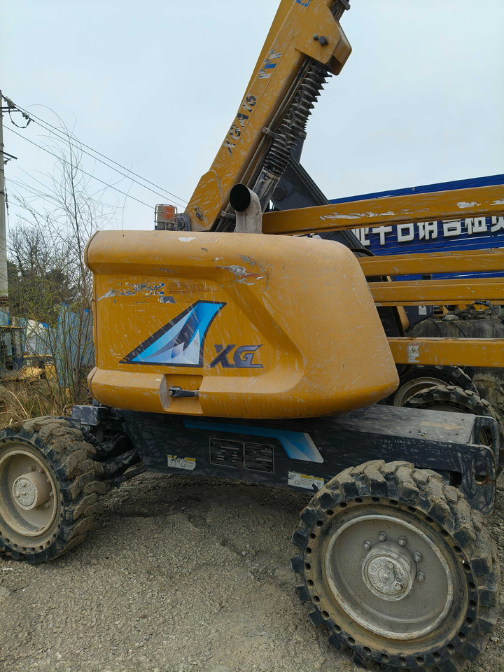 XCMG Official Used Towable 16m Boom Lift XGA16 Small Cherry Picker Price - Izlices pacēlājs: foto 3 XCMG Official Used Towable 16m Boom Lift XGA16 Small Cherry Picker Price - Izlices pacēlājs: foto 3