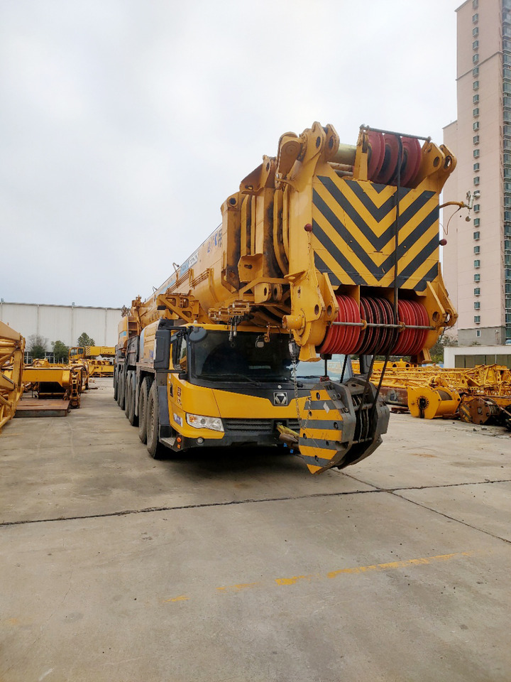 XCMG Official Used Truck Cranes XCA600 600 Ton Hydraulic All Terrain Crane For Sale - Visurgājējs celtnis: foto 2 XCMG Official Used Truck Cranes XCA600 600 Ton Hydraulic All Terrain Crane For Sale - Visurgājējs celtnis: foto 2