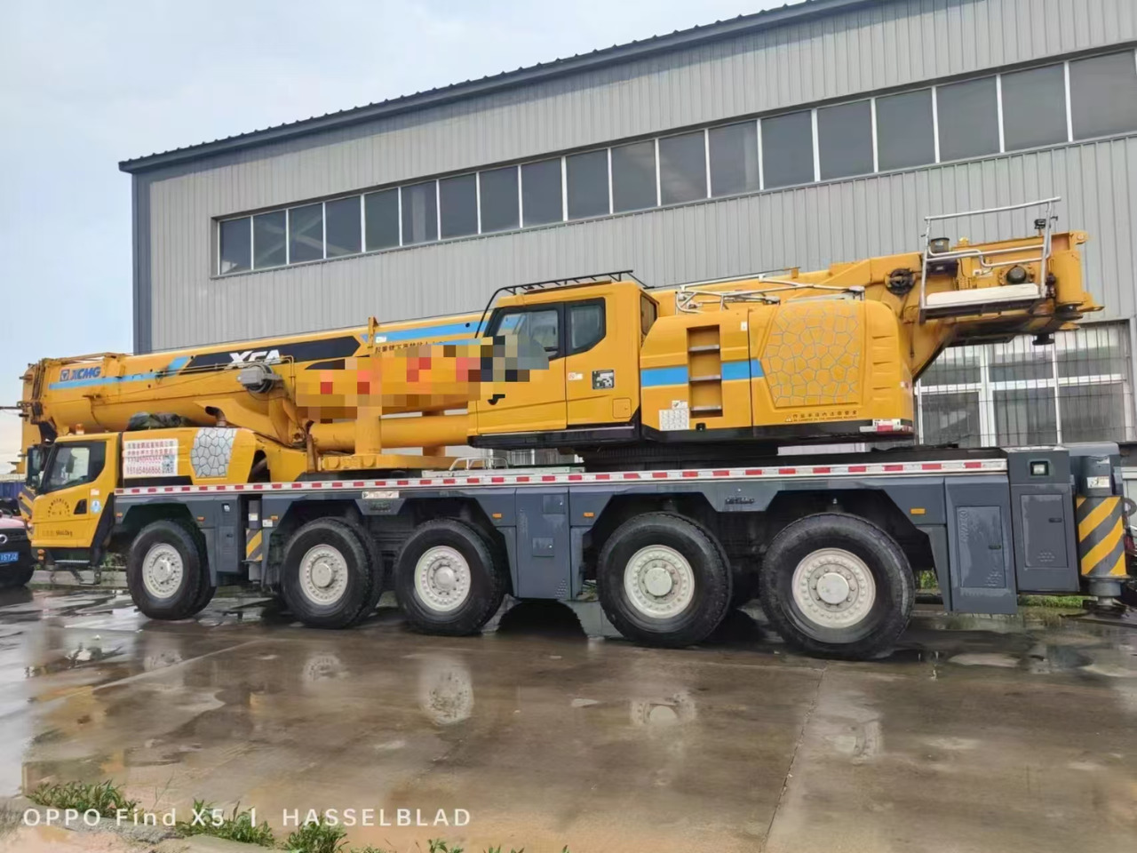 XCMG Official XCA180 180 Ton Second Hand All Terrain Crane Best Price - Visurgājējs celtnis: foto 2 XCMG Official XCA180 180 Ton Second Hand All Terrain Crane Best Price - Visurgājējs celtnis: foto 2