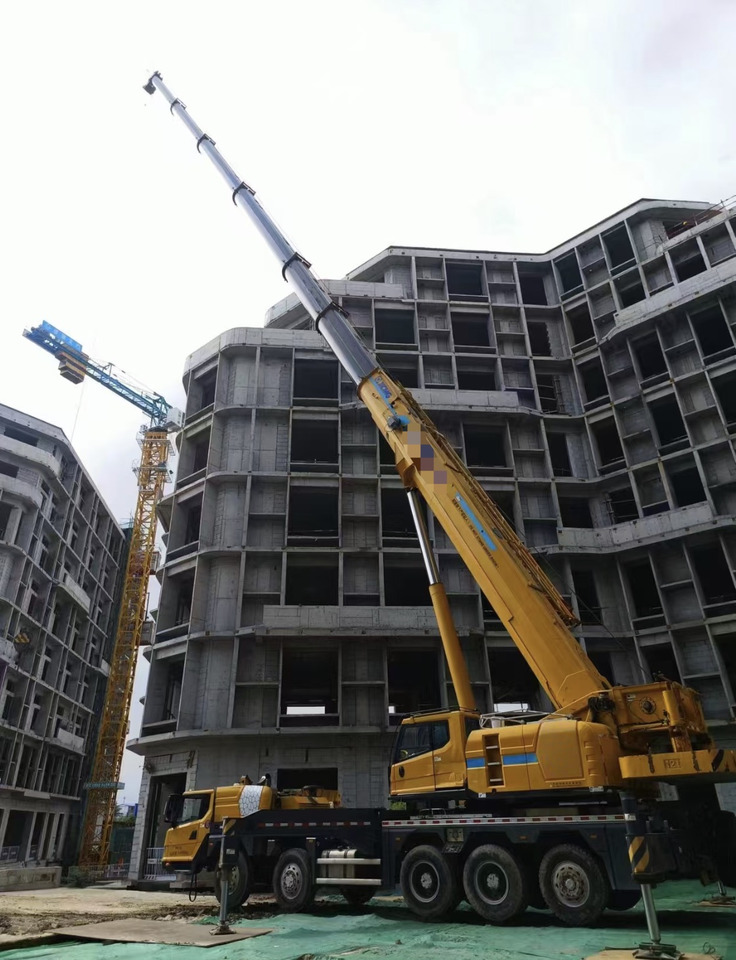 XCMG Official XCT110 Used Truck Cranes 110 Ton Mobile Crane Machine For Sale - Autoceltnis: foto 4 XCMG Official XCT110 Used Truck Cranes 110 Ton Mobile Crane Machine For Sale - Autoceltnis: foto 4