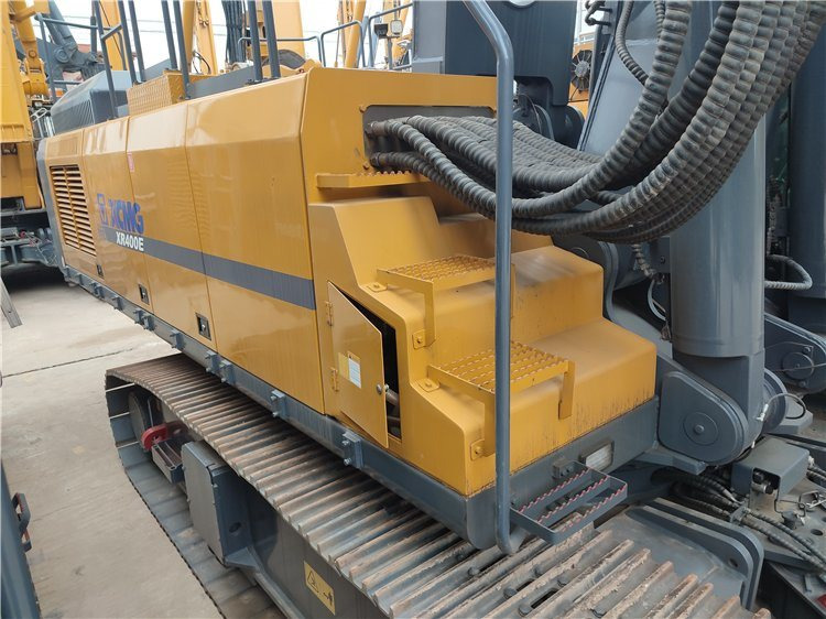 XCMG Official Xe400e Second Hand Hydraulic Rotary Piling Rig Used Rotary Table Drilling Rig - Pāļu dzinējs: foto 4 XCMG Official Xe400e Second Hand Hydraulic Rotary Piling Rig Used Rotary Table Drilling Rig - Pāļu dzinējs: foto 4