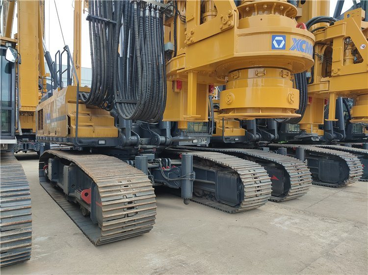 XCMG Official Xe400e Second Hand Hydraulic Rotary Piling Rig Used Rotary Table Drilling Rig - Pāļu dzinējs: foto 2 XCMG Official Xe400e Second Hand Hydraulic Rotary Piling Rig Used Rotary Table Drilling Rig - Pāļu dzinējs: foto 2